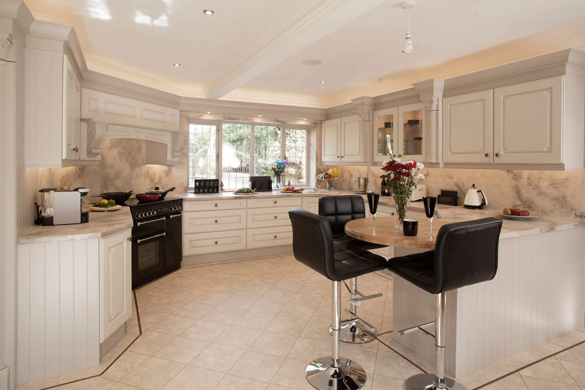 Broadway Luxury Edwardian Kitchen