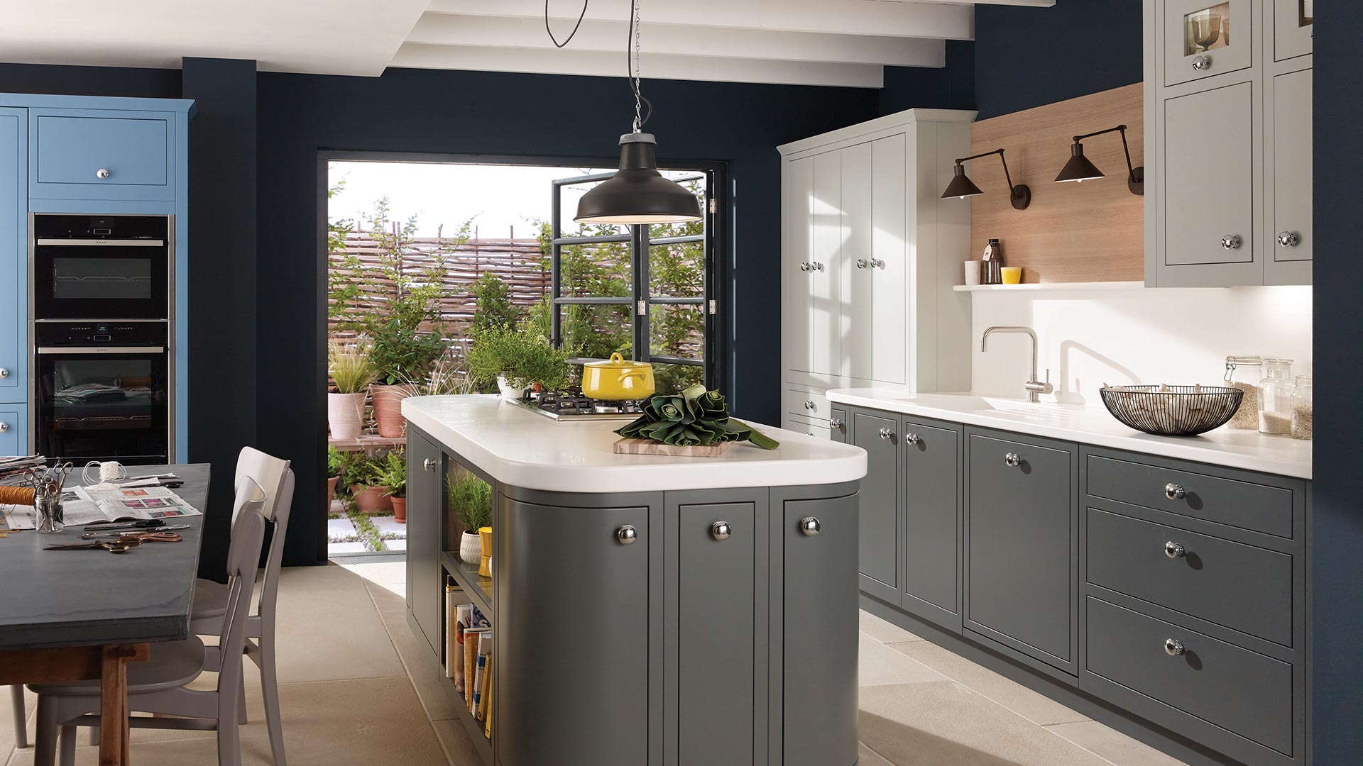 Luxury Bespoke Kitchens by Broadway | Essex Kent North London