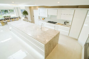 Luxury Handleless Modern kitchen