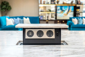 x-integrated-popup-socket-in-island-designer-kitchen-18